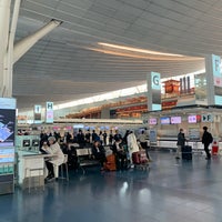 Photo taken at Korean Air Check-in Counter by Jina P. on 1/28/2020