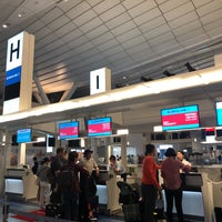 Photo taken at Korean Air Check-in Counter by Jina P. on 10/8/2018