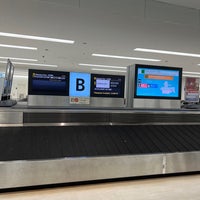 Photo taken at Baggage Claim by Jina P. on 11/6/2022