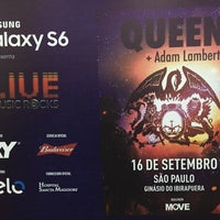 Photo taken at Queen + Adam Lambert by Evandro F. on 9/16/2015