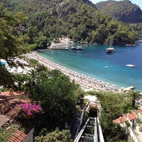 Das Foto wurde bei Hillside Beach Club von Serkan U. am 9/16/2012 aufgenommen