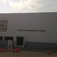 Photo taken at Centro de Capacitacion Tecnica Chrysler by Roo l. on 4/5/2013