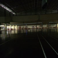 Photo taken at Suan Sa Ngob Badminton Court by Sandy R. on 4/5/2016