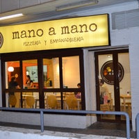 Foto scattata a Mano a Mano - Pizzas y empanadillas da Mano a Mano - Pizzas y empanadillas il 2/21/2014