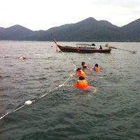 Foto tirada no(a) Adang Sea Divers por ʌlı D. em 12/1/2013