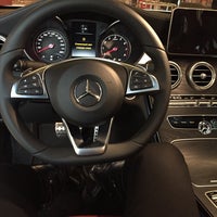 Foto diambil di Mercedes Me oleh Ksenia M. pada 1/21/2016
