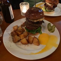Photo taken at THE CORNER Hamburger &amp; Saloon by に し. on 7/26/2019