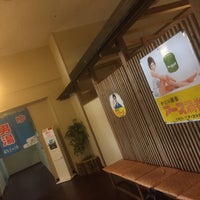 Photo taken at スーパー銭湯 もなこの湯 by TAT$UBO on 11/7/2016