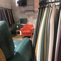 Photo taken at Anthropologie by Yue L. on 6/28/2018