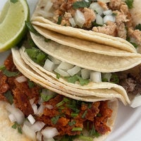 Photo taken at Tacos Las Delicias by Yue L. on 5/31/2023