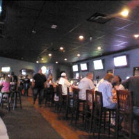 Photo taken at Sidelines Sports Grill by Victor S. on 6/7/2013