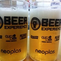 Photo taken at Beer Experience by Thais S. on 9/29/2013
