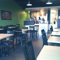 Снимок сделан в Flavors Café &amp;amp; Eatery пользователем Sam D. 9/23/2012