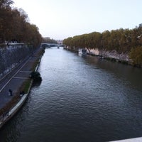 Photo taken at Tiber by Thanos A. on 11/5/2023