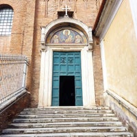 Photo taken at Basilica di Santa Maria in Ara Coeli by Thanos A. on 11/5/2023