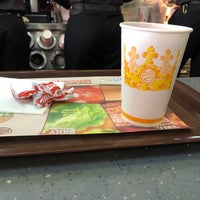 Photo taken at Burger King by TOB4B1 on 11/19/2018