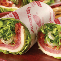 Foto scattata a Jimmy John&amp;#39;s da JJ O. il 2/22/2014