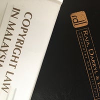 Raja Darryl Loh Lawyer In Kuala Lumpur