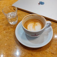 4/19/2023にPetya G.がDabov specialty coffeeで撮った写真