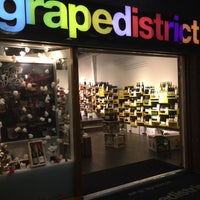 Photo taken at grapedistrict by Laurens K. on 12/19/2015