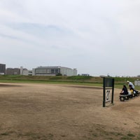 Photo taken at 小松川運動グランド 野球場29面 by Kazuhito T. on 7/22/2018
