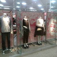 しまむら ベスタ東鷲宮店 Clothing Store