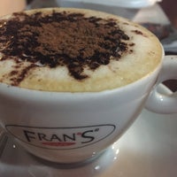 Photo prise au Fran&amp;#39;s Café par Annie G. le11/28/2015