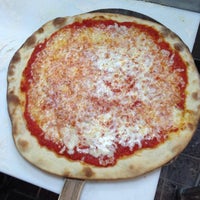 Foto tomada en Rosa&amp;#39;s Fresh Pizza  por Rosa&amp;#39;s Fresh Pizza el 9/11/2014