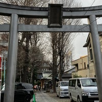Photo taken at 穏田神社 by クゥちぃ on 3/17/2024