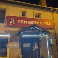 Photo taken at Yenge&amp;#39;nin Yeri Aile Köftecisi by Burcu on 5/28/2024