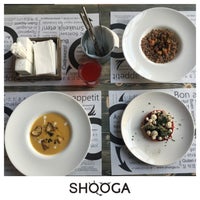 รูปภาพถ่ายที่ Shooga โดย SHOOGA c. เมื่อ 3/31/2016