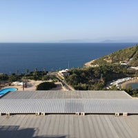 Photo taken at Hilton Bodrum Türkbükü Resort &amp;amp; Spa by ÖzgR. . on 9/18/2017