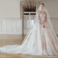 Oleg Cassini Emaar Square Mall Unalan 3 Tipps Von 131 Besucher