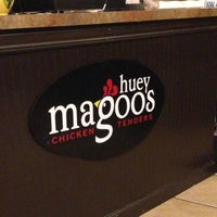 Photo prise au Huey Magoo&amp;#39;s Chicken Tenders par Joel le11/15/2012