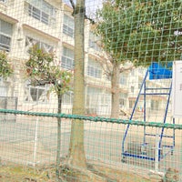 Photo taken at 練馬区立開進第二小学校 by まいうー f. on 3/31/2022