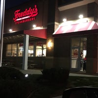 Photo taken at Freddy&amp;#39;s Frozen Custard &amp;amp; Steakburgers by Terrence S. on 4/2/2017