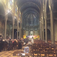 Photo taken at Église Saint-Christophe de Javel by Huguette R. on 4/22/2017