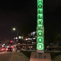 Photo taken at Hollywood Vertical Signpost by Emiel H. on 2/5/2017