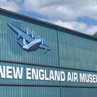 Foto diambil di New England Air Museum oleh Raquel S. pada 8/31/2022
