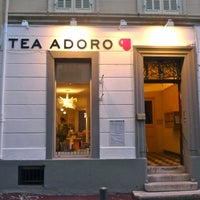 2/25/2014 tarihinde Tea Adoro Marseilleziyaretçi tarafından Tea Adoro Marseille'de çekilen fotoğraf