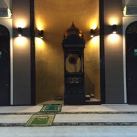 Photo taken at Masjid Hajjah Rahimabi Kebun Limau by Khairil A. on 1/8/2016