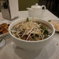 2/1/2016에 Andy T.님이 Golden Turtle Restaurant (Pho Rua Vang) 金龜越南餐廳에서 찍은 사진
