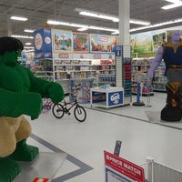 toys r us bramalea city centre