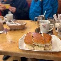 Photo taken at Komeda&amp;#39;s Coffee by t e. on 2/19/2023