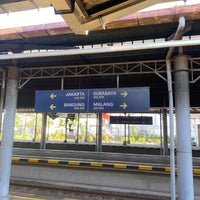 Photo taken at Stasiun Solo Balapan by Ismurtyanto T. on 8/11/2023