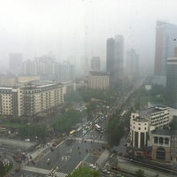 Photo taken at 成都盛捷江畔服务公寓 Somerset Riverview Chengdu by Logout on 5/21/2012