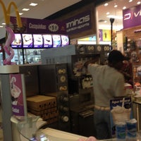 Photo taken at McDonald&#39;s by Luiz M. on 6/22/2012