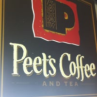 Снимок сделан в Peet&amp;#39;s Coffee &amp;amp; Tea пользователем Claudia L. 3/13/2012