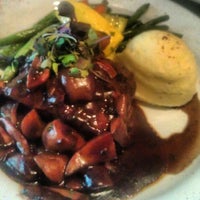 6/26/2012 tarihinde Lili K.ziyaretçi tarafından Ushuaia Argentinean Steakhouse'de çekilen fotoğraf