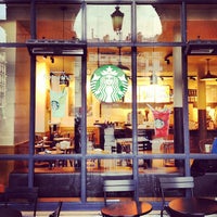 Photo taken at Starbucks by Renke on 7/13/2012